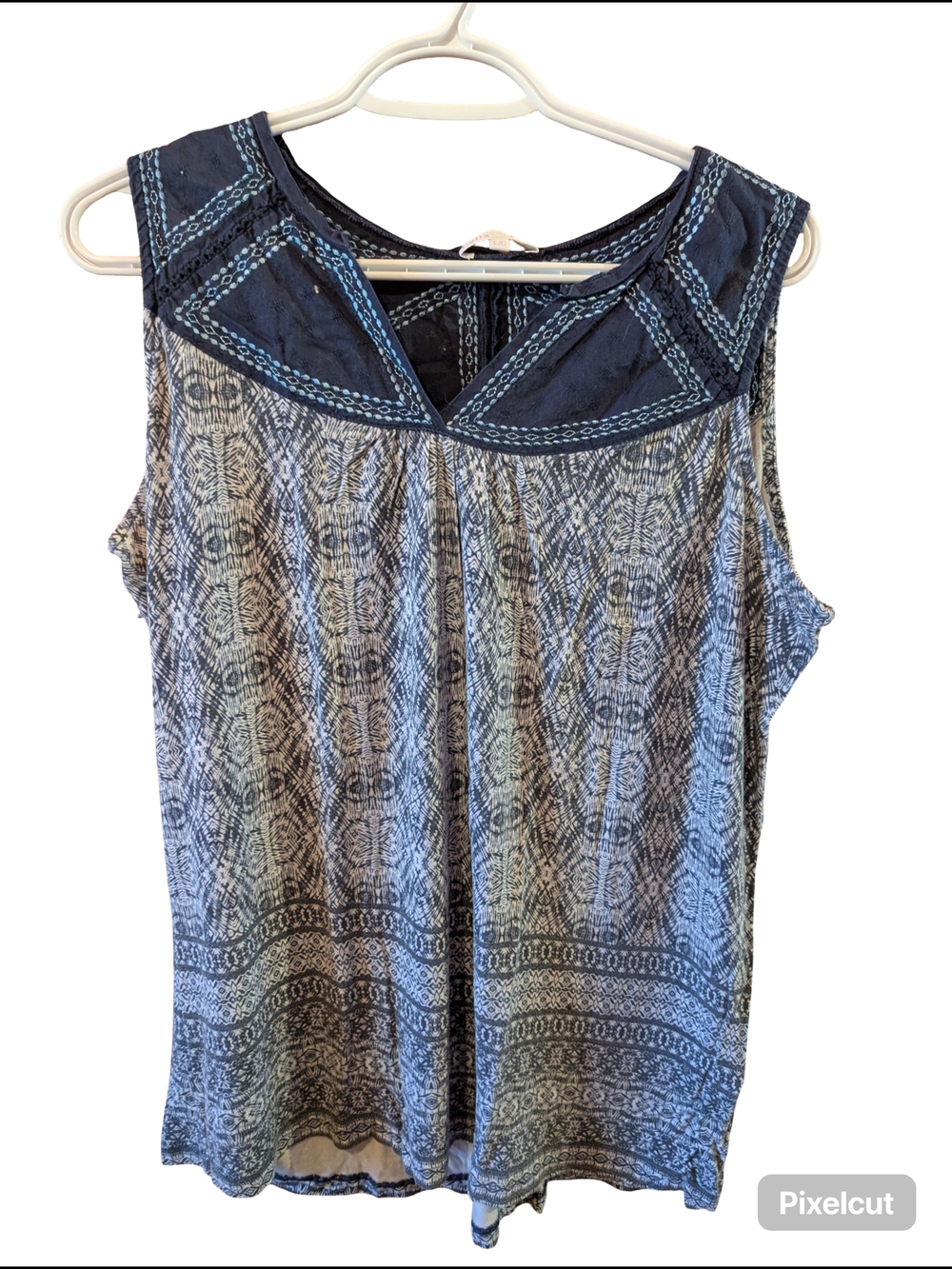 2/22$ Selected Item Dalia Navy and Light Blue Patterned Sleeveless Tank
